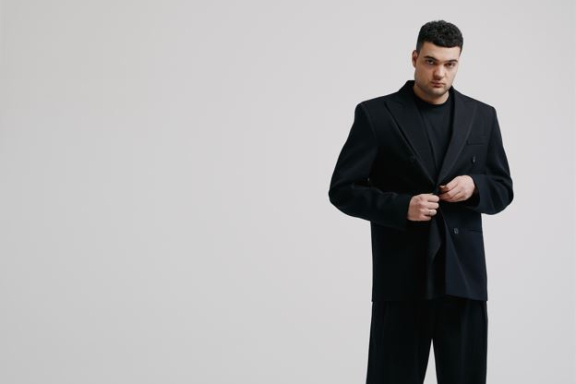 &Acy;&rcy;&tcy;&iecy;&mcy; &Vcy;&icy;&ncy;&ocy;&kcy;&ucy;&rcy;&period; &Scy;&ocy;&lcy;&softcy;&ncy;&ycy;&jcy; Stand Up &kcy;&ocy;&ncy;&tscy;&iecy;&rcy;&tcy;